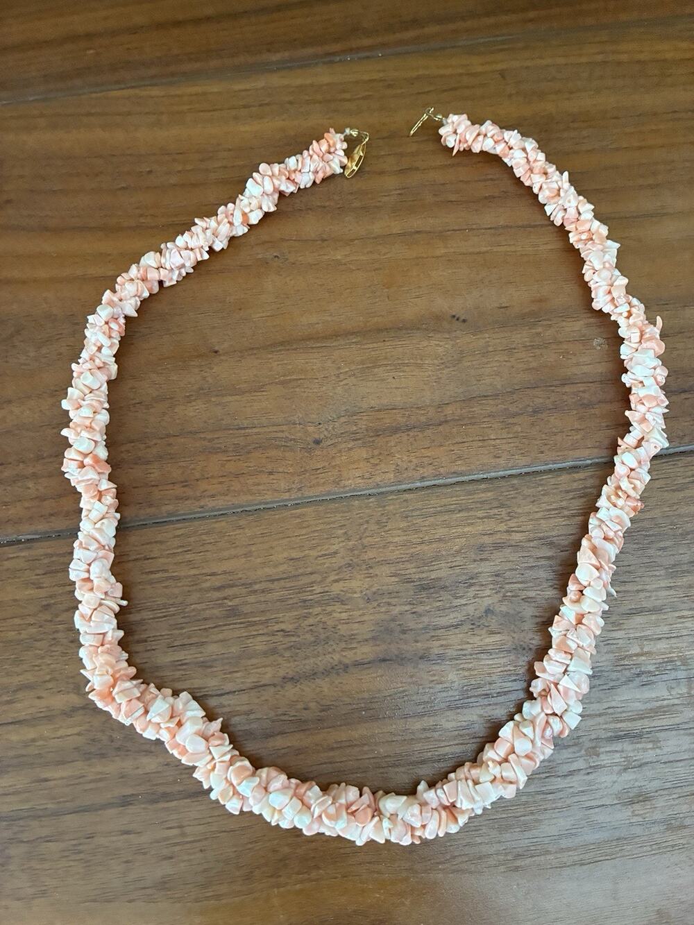 Vintage Monet Pink Coral Chip Cluster Necklace